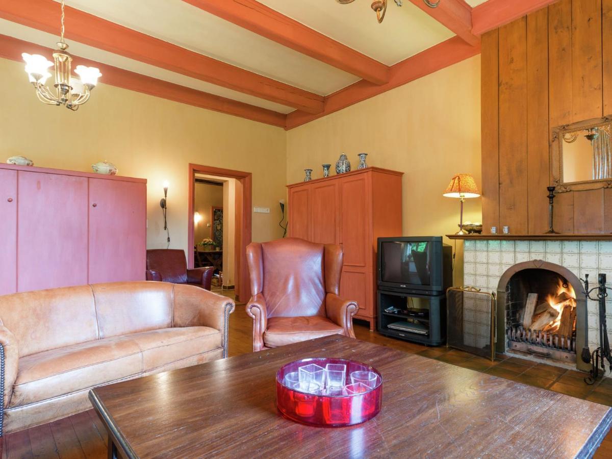 Quietly Located Farmhouse With Sauna And Hot Tub Balkbrug Exteriér fotografie
